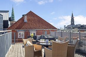 Sanders Leaves - Cute 1-bdr Apt w Terrace