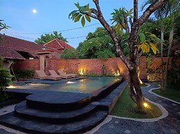Mahe Garden Inn and Villas