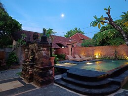 Mahe Garden Inn and Villas