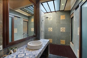 Mahe Garden Inn and Villas