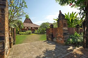 Mahe Garden Inn and Villas