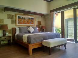 Mahe Garden Inn and Villas