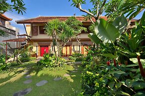 Mahe Garden Inn and Villas