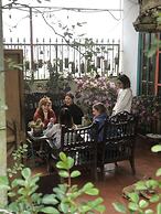 Saigonese Trekking House - Hostel