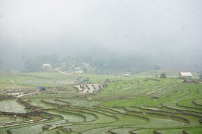 Saigonese Trekking House - Hostel