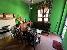 Saigonese Trekking House - Hostel