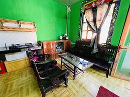 Saigonese Trekking House - Hostel