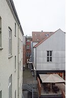 Sanders Boulevard - Cozy 2-bdr Apt By the Canal