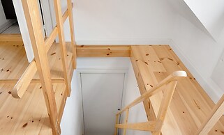 Sanders Saint - Nice 1-bdr Apt by the Canals