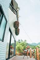 U Lesa Retreat Nha Ben Rung