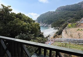 Geoje Floria Pension