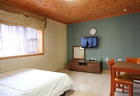 Geoje Floria Pension
