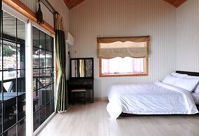 Geoje Floria Pension