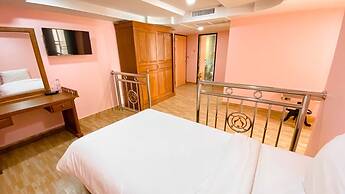 A.A. Pattaya Golden Beach Hotel