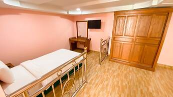 A.A. Pattaya Golden Beach Hotel