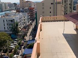 A.A. Pattaya Golden Beach Hotel