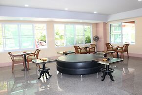 A.A. Pattaya Golden Beach Hotel