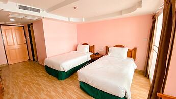 A.A. Pattaya Golden Beach Hotel