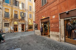 Bq House Trevi Luxury Rooms