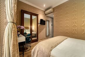 Bq House Trevi Luxury Rooms