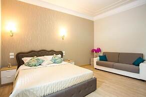 BQ House Castello Luxury Rooms