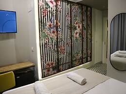 You & Co. Quart Boutique Hotel