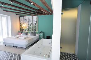 You & Co. Quart Boutique Hotel