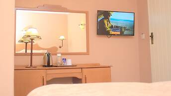 Macheke Lodges & Conference Centre