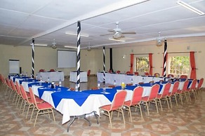 Macheke Lodges & Conference Centre