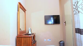 Macheke Lodges & Conference Centre