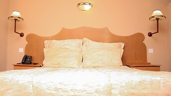 Macheke Lodges & Conference Centre