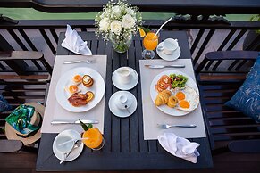 La Regina Grand Cruise