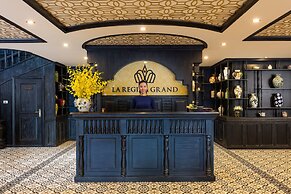 La Regina Grand Cruise