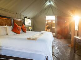 Buffalo Rock Tented Camp