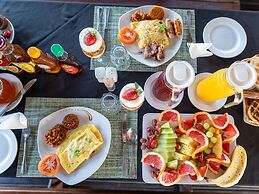 Buffalo Rock Tented Camp