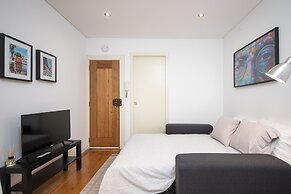 São Bento ao Rato Apartment