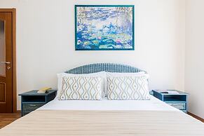 Spacious 3 bedrooms apartment in Sorrento OldTown