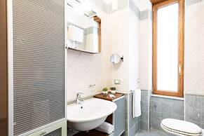 Spacious 3 bedrooms apartment in Sorrento OldTown