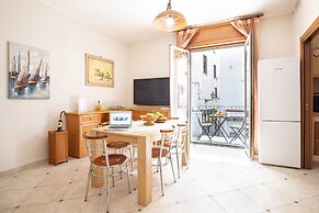 Spacious 3 bedrooms apartment in Sorrento OldTown