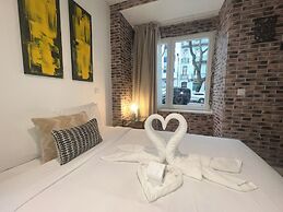 Morgan-Jupiter Apartments