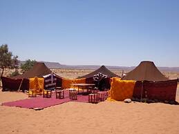 Bivouac Ouzina Porte De Sahara