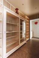 Apartment on B Kondratievskii 12 bld 1