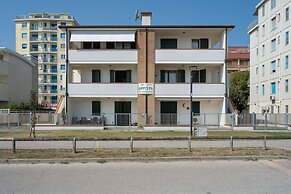 Residence Smith - Fronte Mare 1 Piano 4B