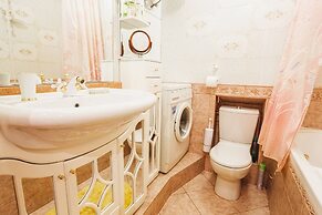 Apartment on Bakhrushina 28