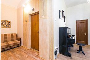 Apartment on 2ya Brestskaya 43