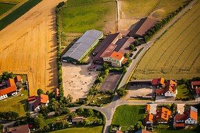 Appartements & Reitschule Fuchsenhof