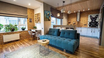 EcoLoft Studios