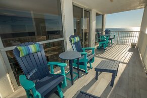 2106 is a Gulf Front 3 bedroom unobstructed views by RedAwning