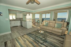 2106 is a Gulf Front 3 bedroom unobstructed views by RedAwning