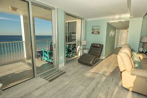 2106 is a Gulf Front 3 bedroom unobstructed views by RedAwning